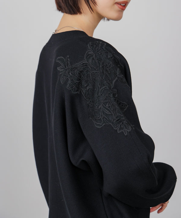 肩レースドルマンニットプルオーバー