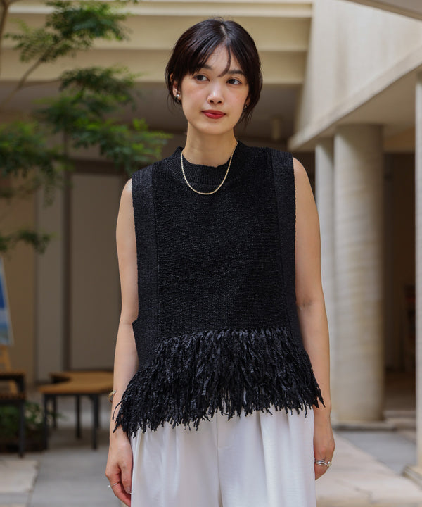 フェザーヤーンニットベスト