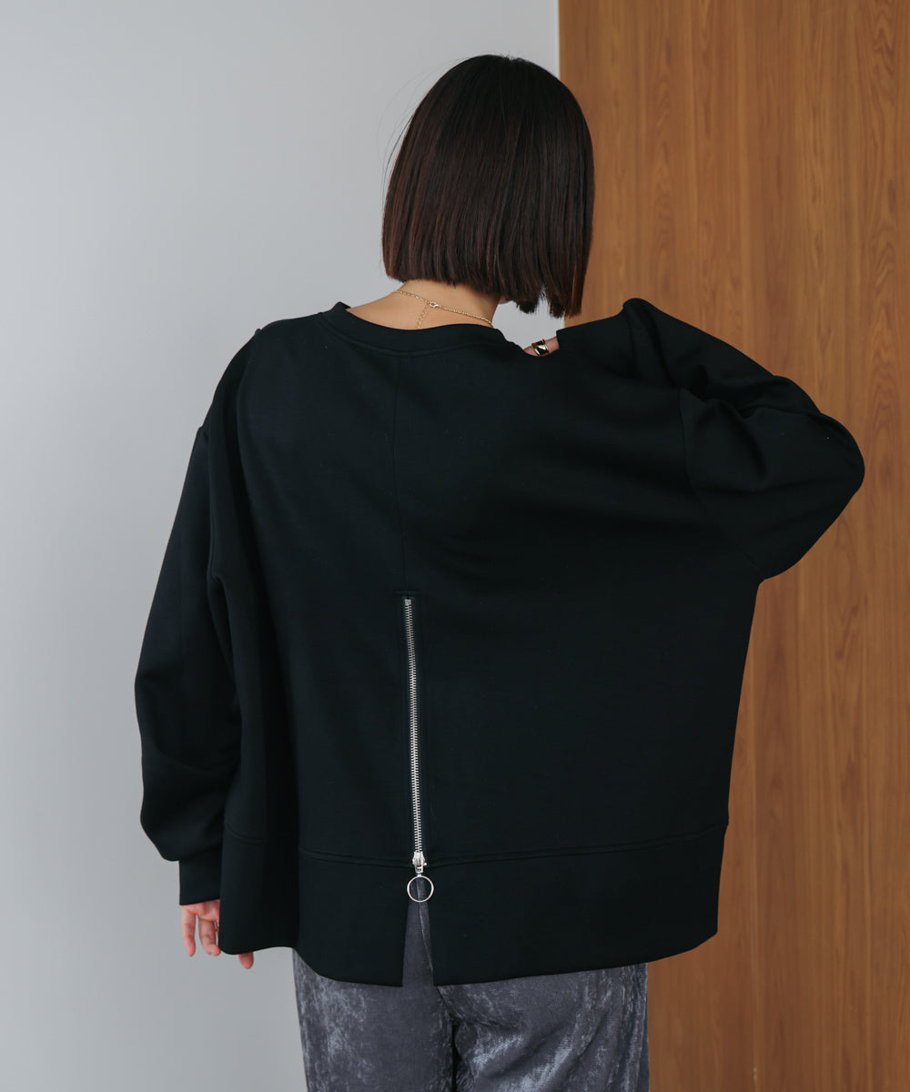 パウンドストレッチバックＺｉｐプルオーバー