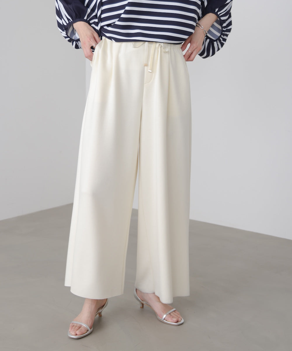 パウンドストレッチセミワイドパンツ