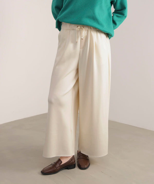 パウンドストレッチセミワイドパンツ