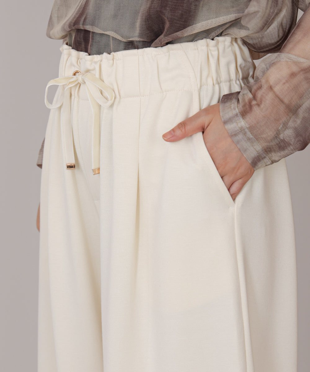 パウンドストレッチセミワイドパンツ［9/16発送予定］