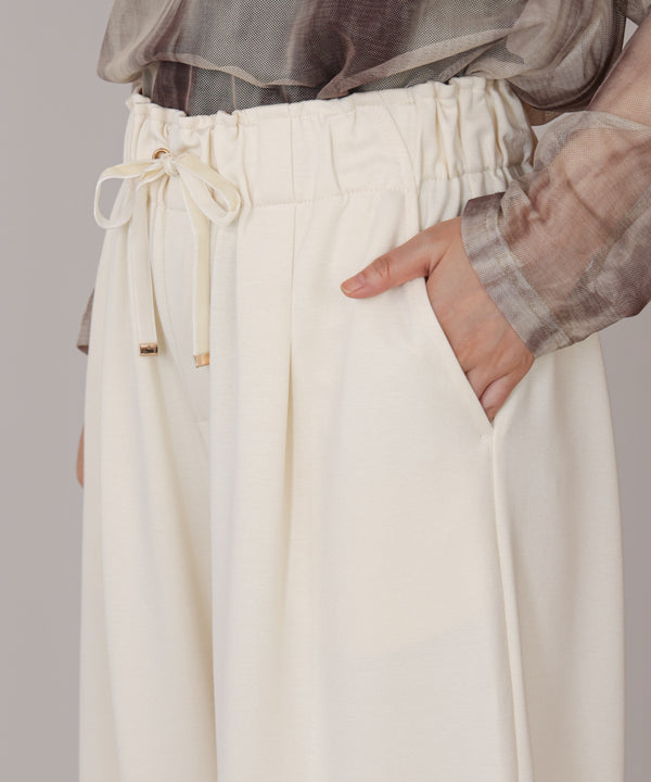 パウンドストレッチセミワイドパンツ［9/16発送予定］