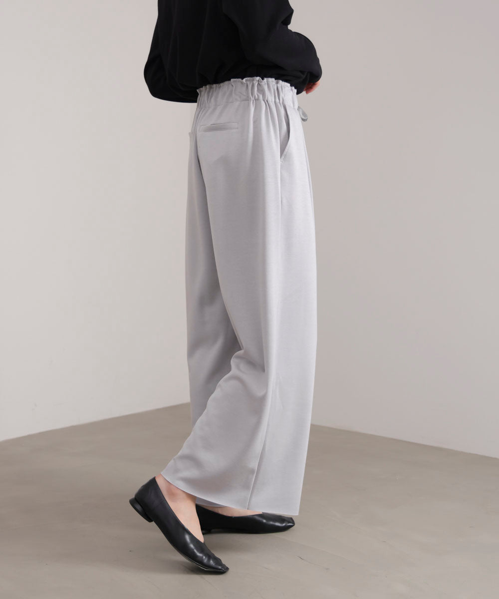 パウンドストレッチセミワイドパンツ