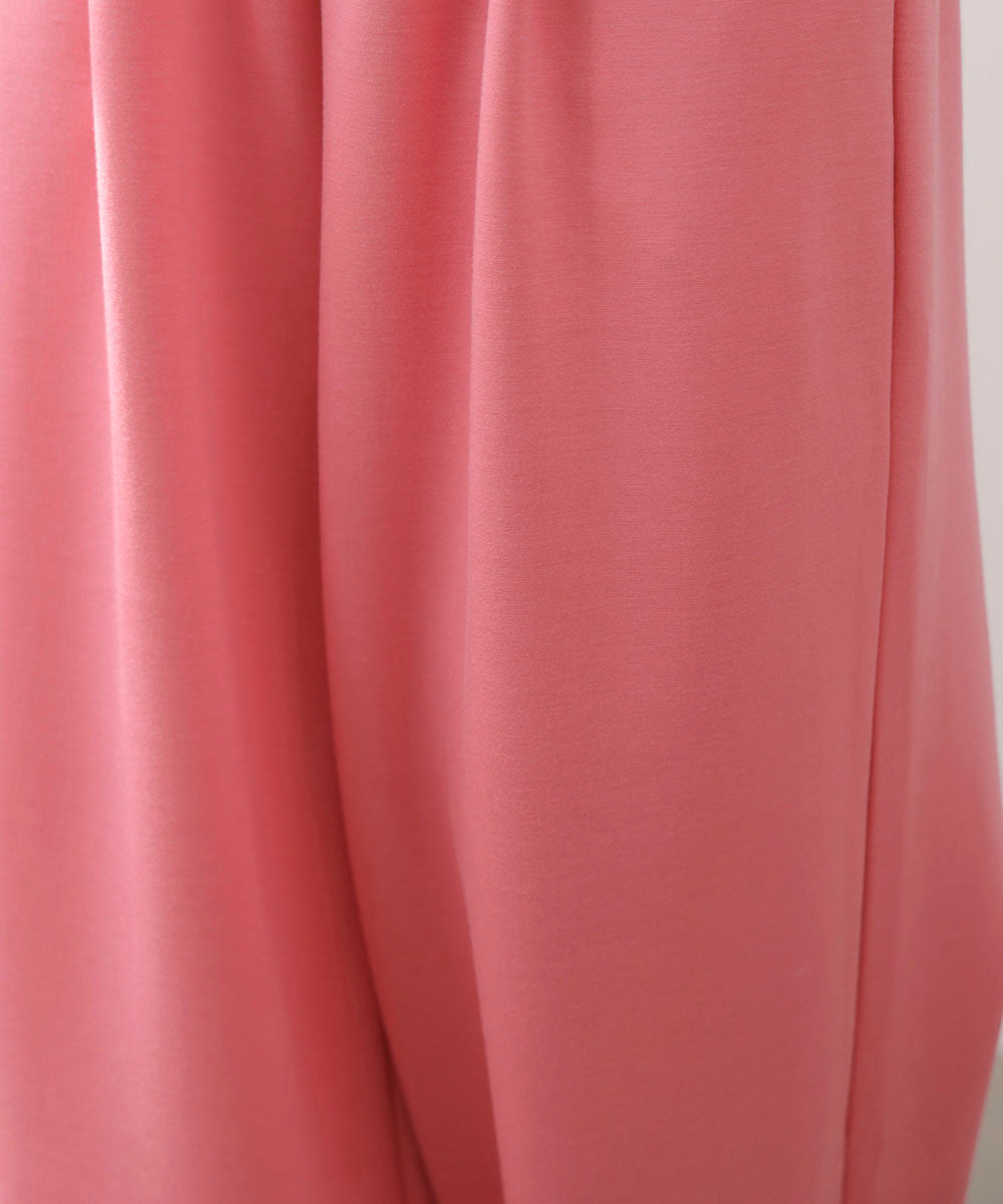 パウンドストレッチセミワイドパンツ