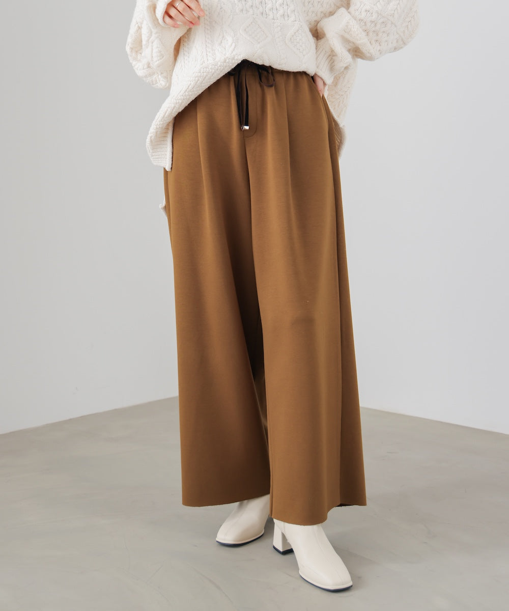 パウンドストレッチセミワイドパンツ