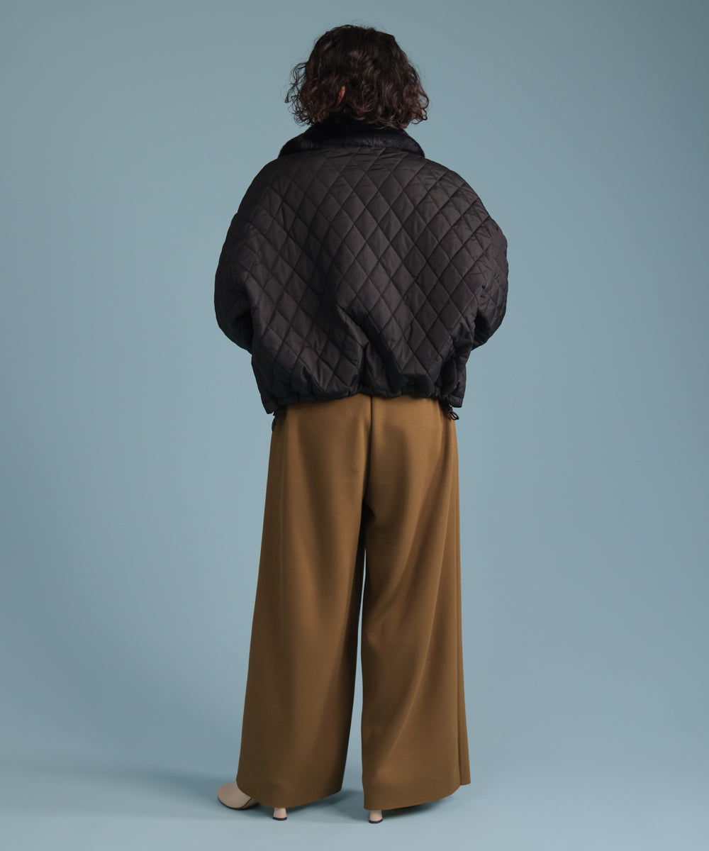 パウンドストレッチセミワイドパンツ