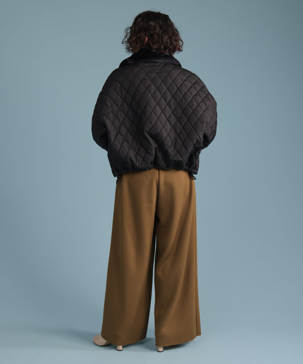 パウンドストレッチセミワイドパンツ