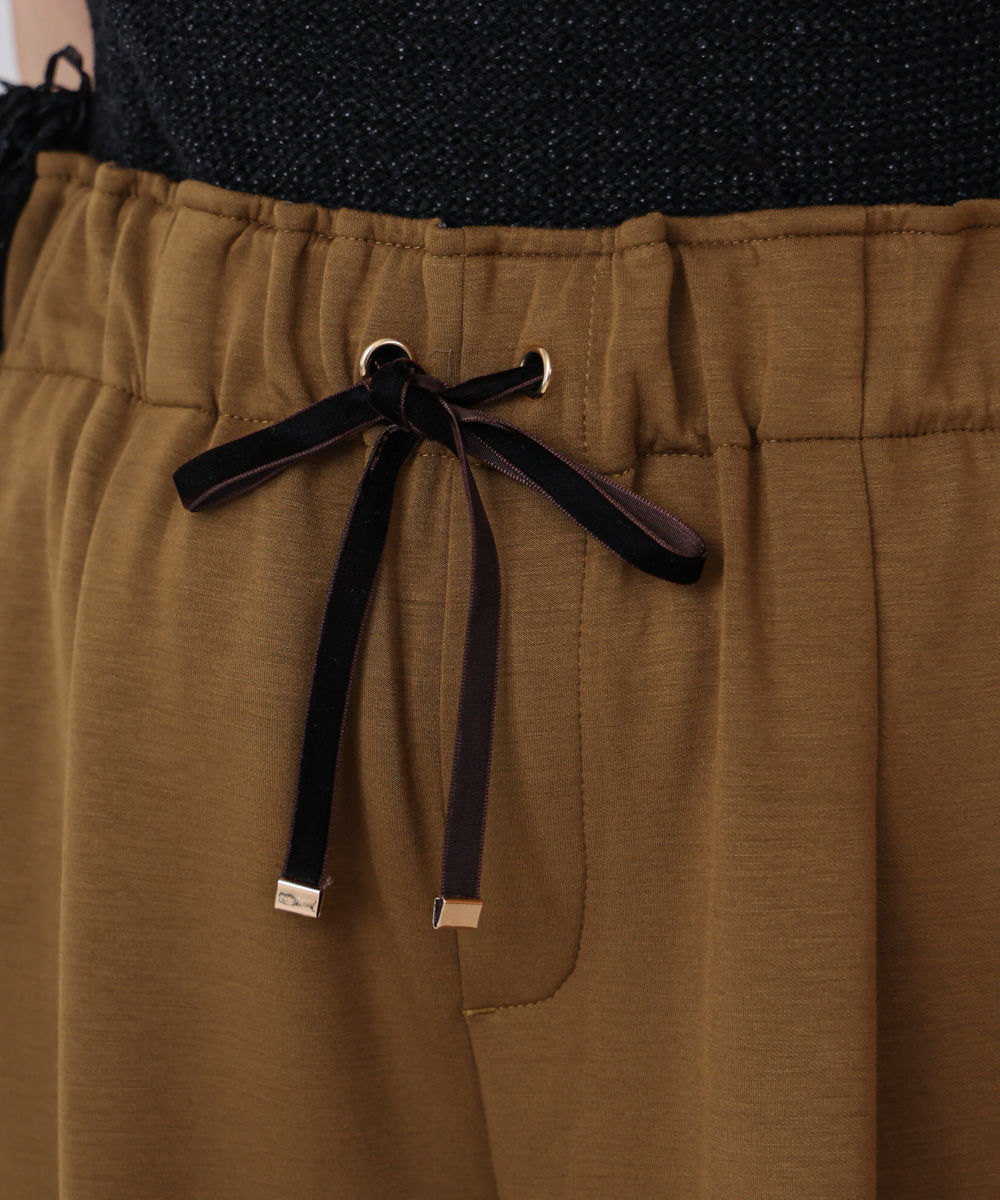 パウンドストレッチセミワイドパンツ［OLIVE/REDは11/26発送予定］