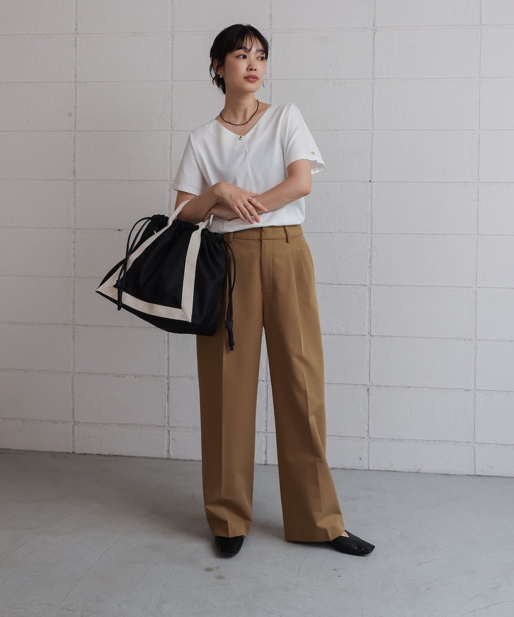 汗染み防止首元スッキリＶネックTシャツ