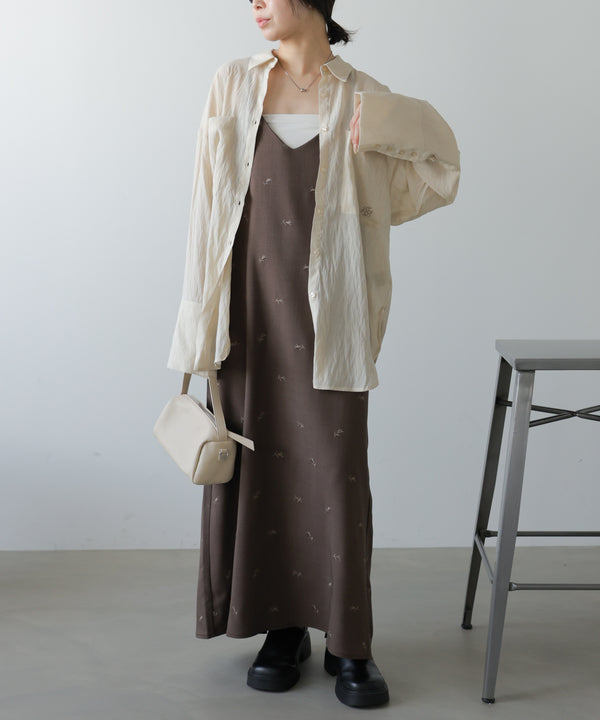 ワイドカフスワンポイント刺繍シアーシャツ