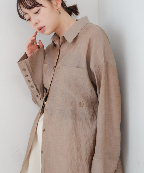 ワイドカフスワンポイント刺繍シアーシャツ