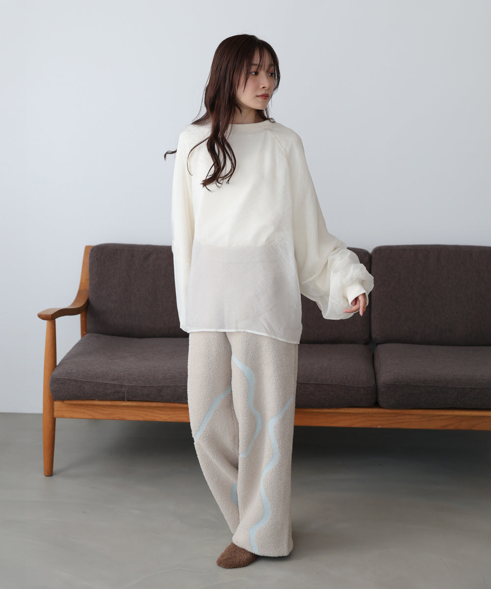 ウェーブモチーフふわもちパンツ