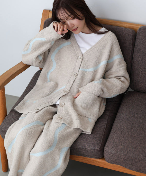 ウェーブモチーフふわもちパンツ