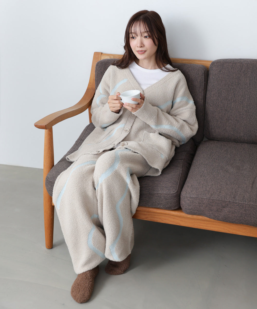 ウェーブモチーフふわもちパンツ