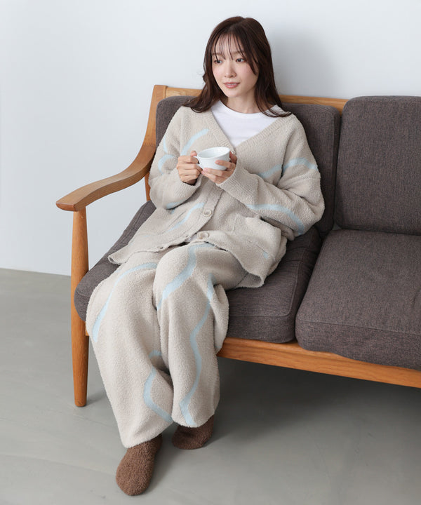 ウェーブモチーフふわもちパンツ