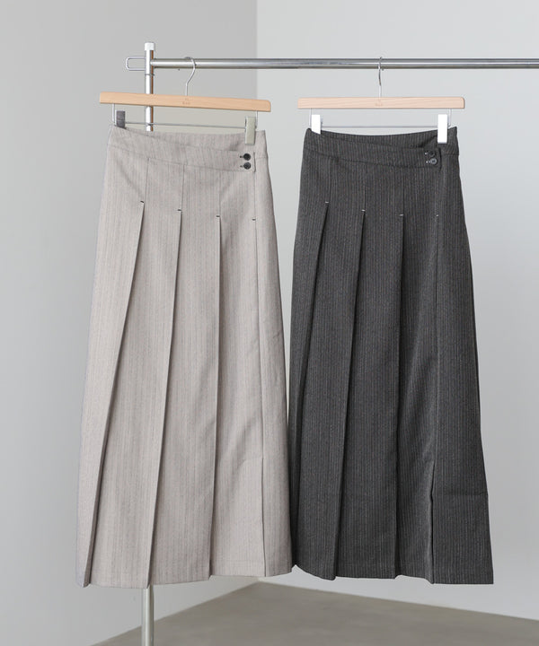 ピンストライプサイドプリーツスカート