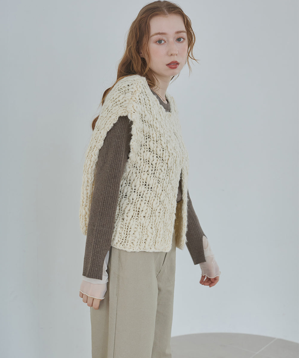 ハンドニットベスト