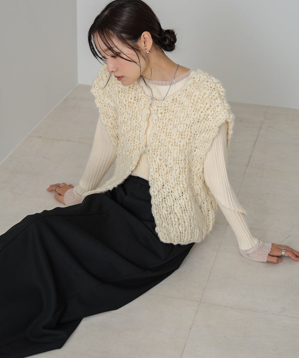 ハンドニットベスト