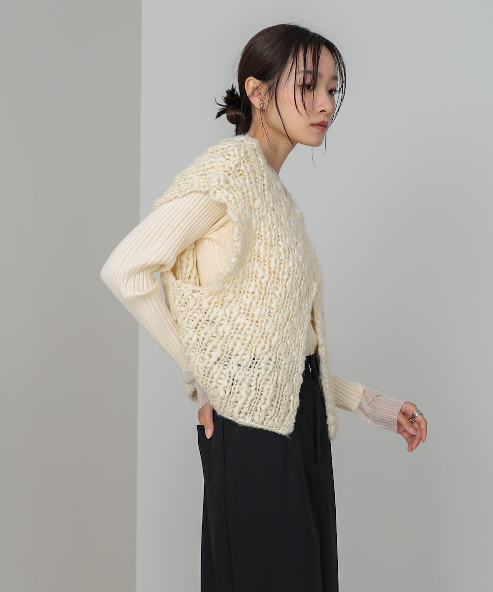 ハンドニットベスト