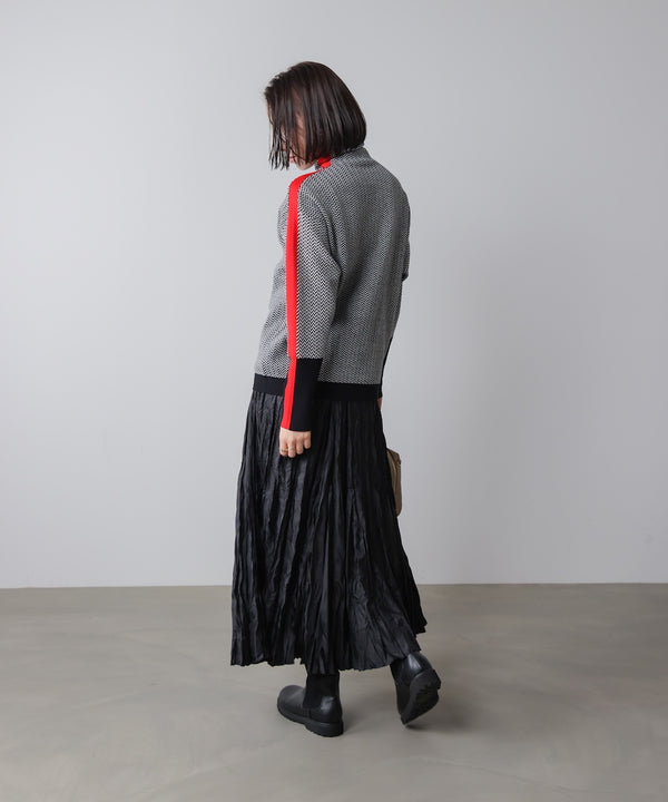 ヘリンボーン配色ニット