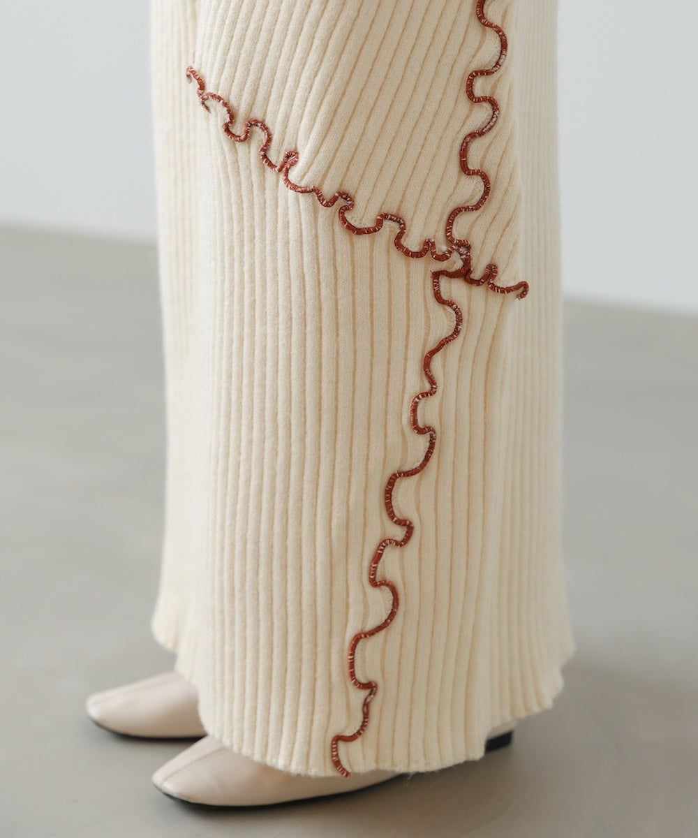 ランダムメロウニットスカート