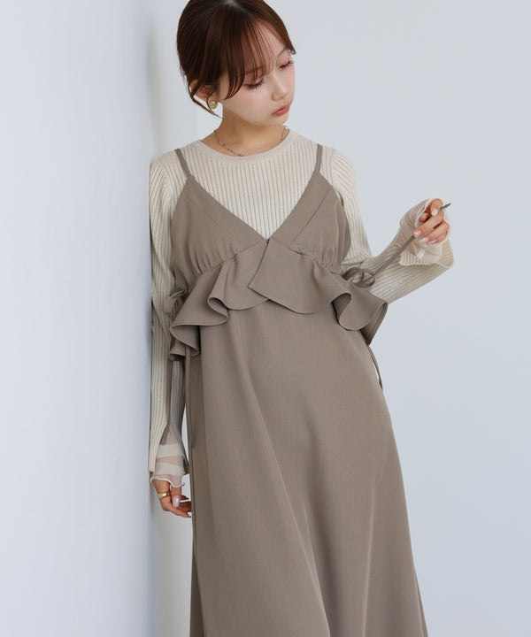 ペプラムキャミワンピース