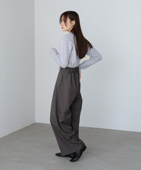 ツータックワイドパンツ