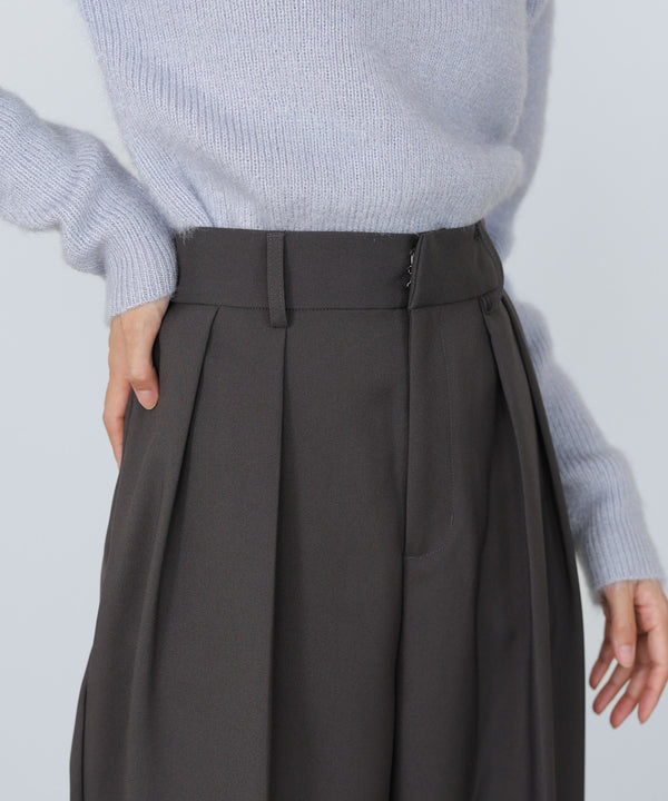 ツータックワイドパンツ