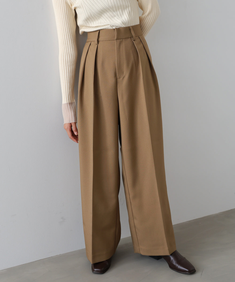 ツータックワイドパンツ
