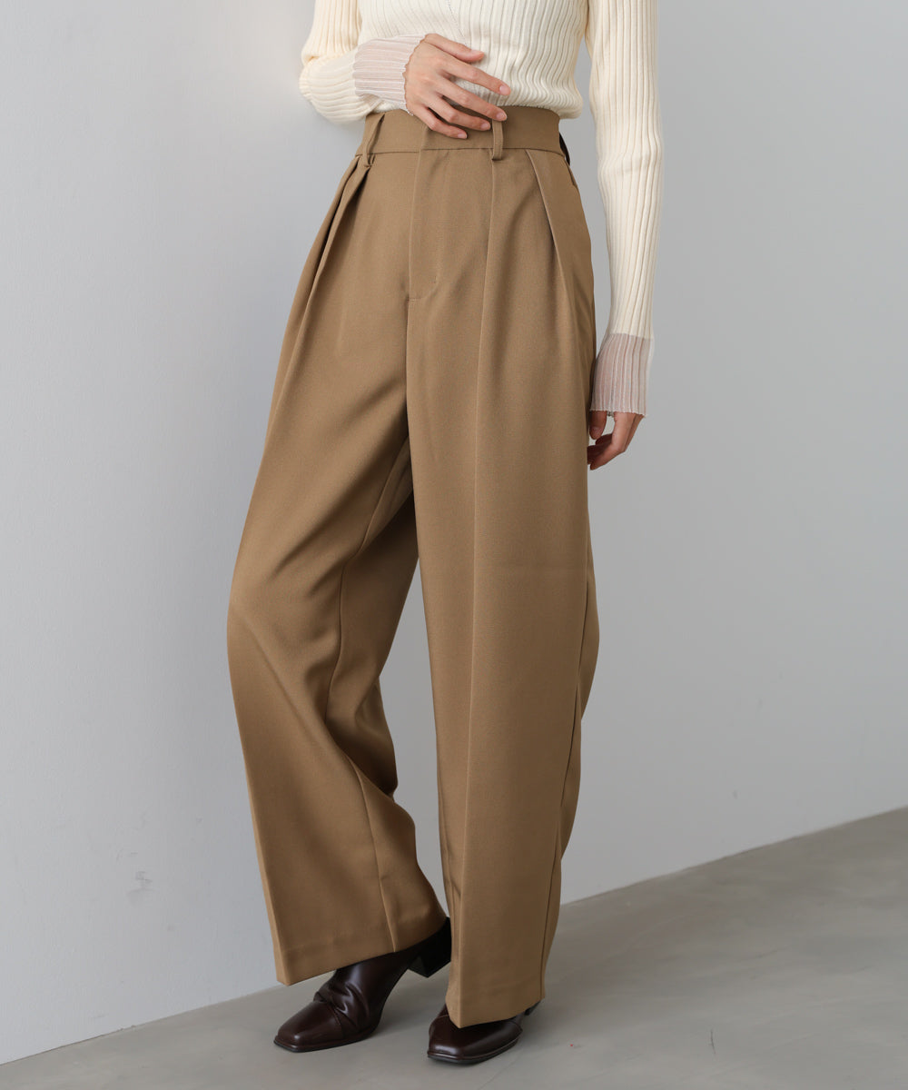 ツータックワイドパンツ