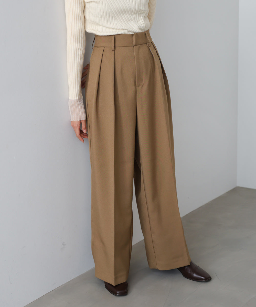 ツータックワイドパンツ