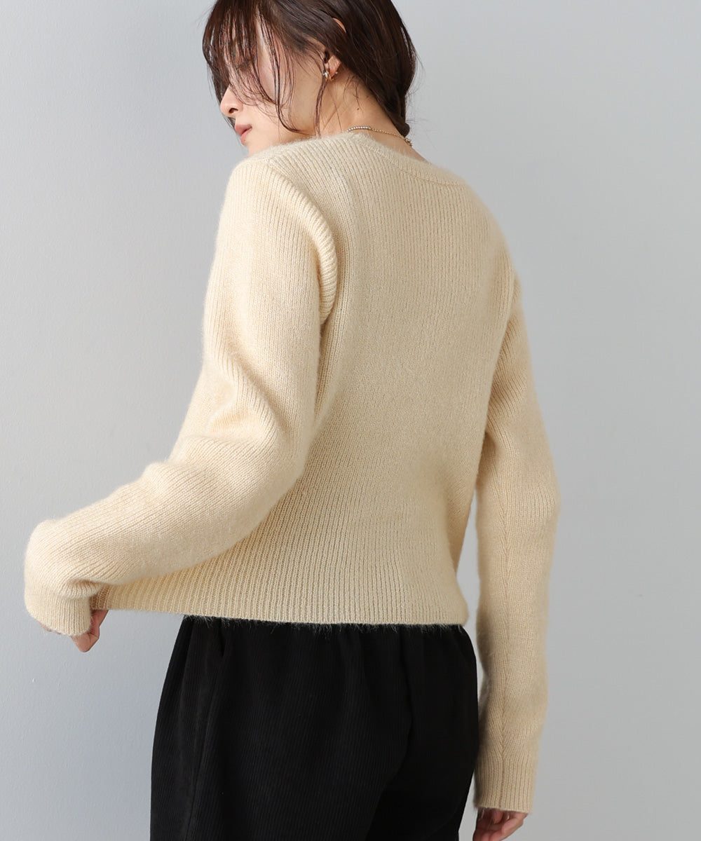 シャギーシャイニーニット