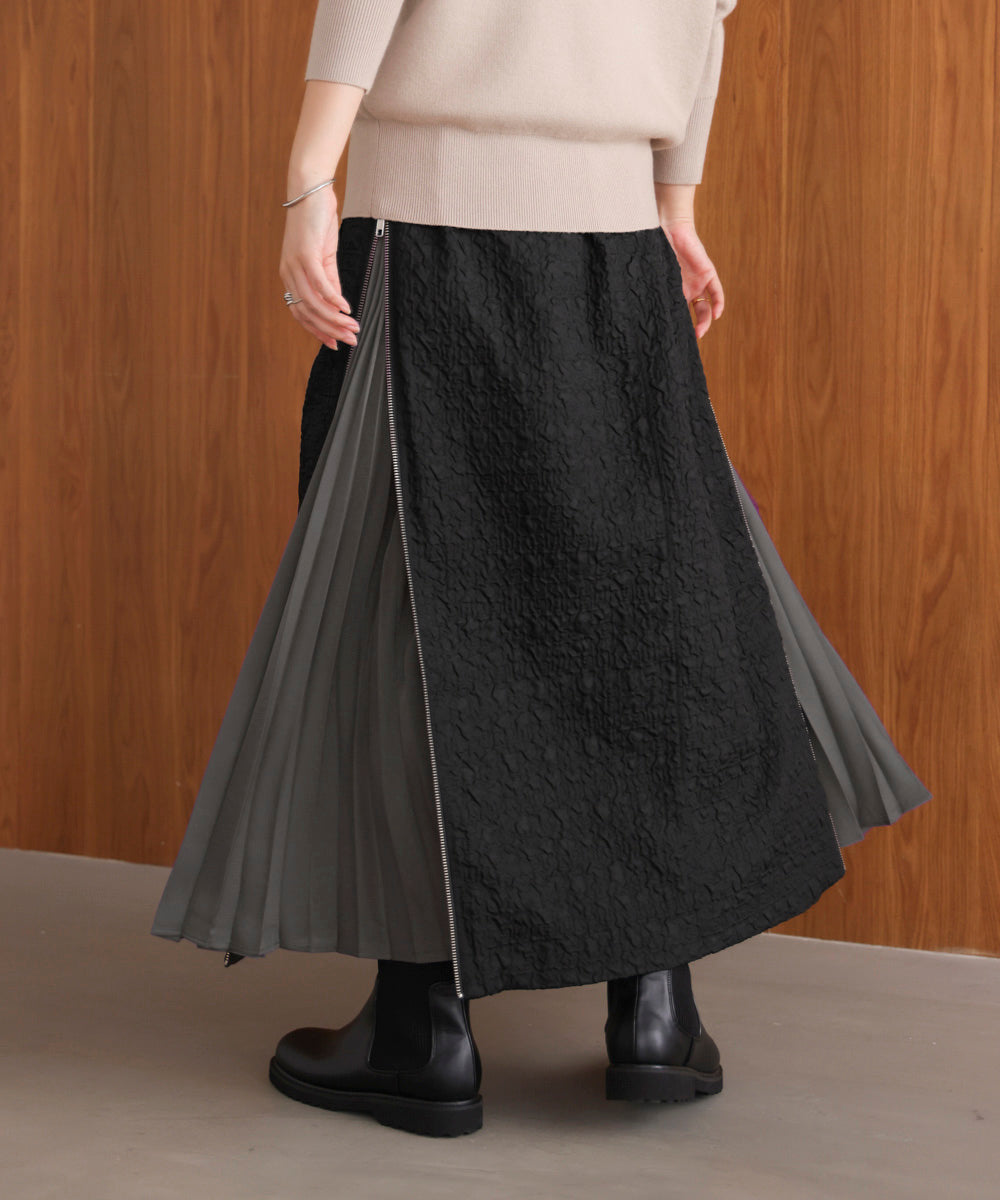 サイドZIPエンボススカート