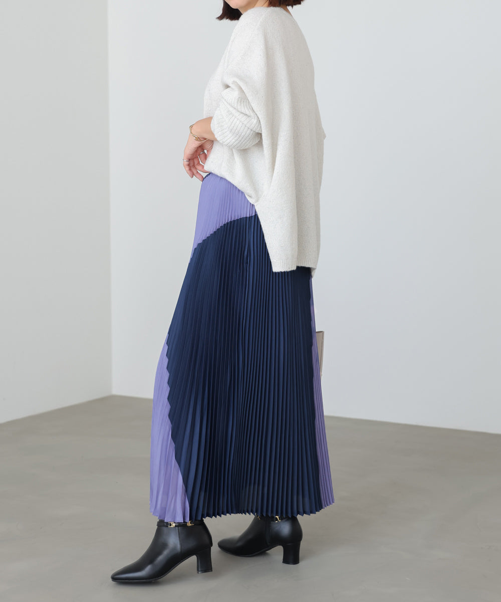 バイカラープリーツスカート