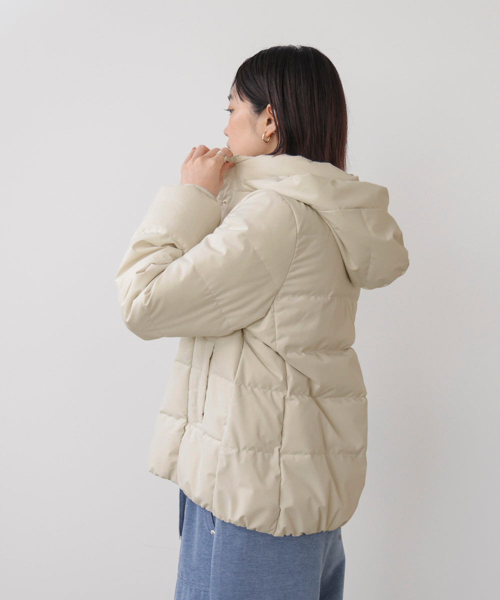 ストレッチダウンジャケット