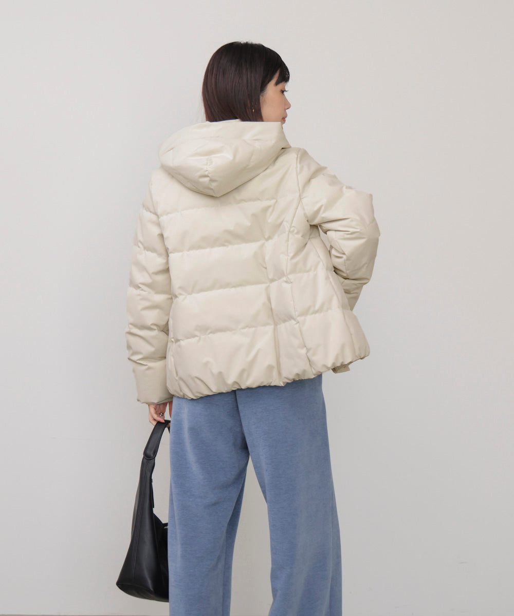 ストレッチダウンジャケット