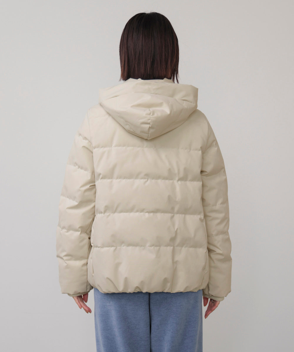 ストレッチダウンジャケット