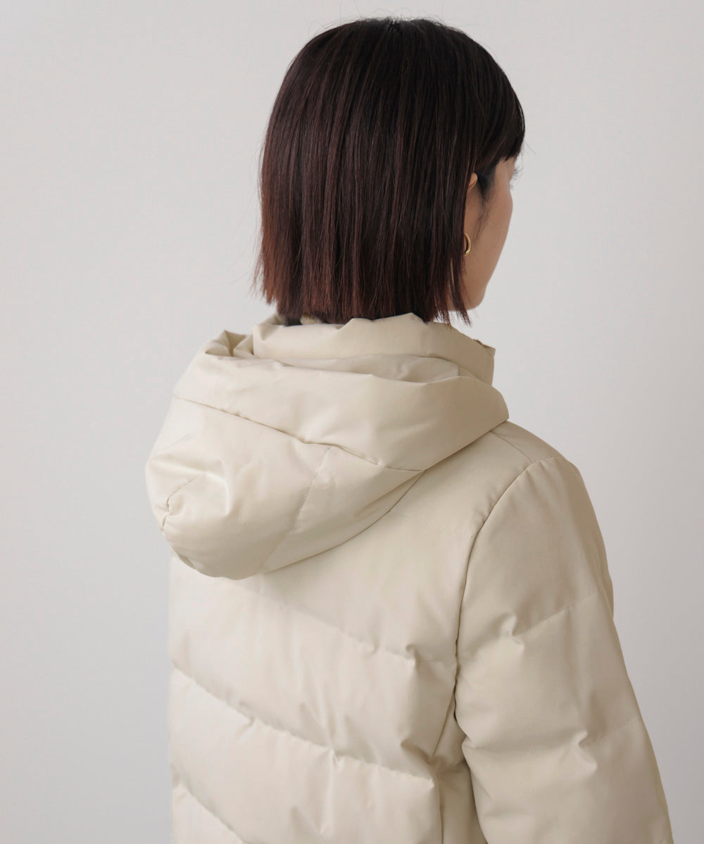 ストレッチダウンジャケット