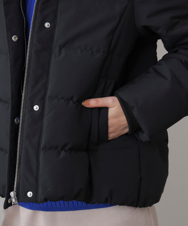 ストレッチダウンジャケット