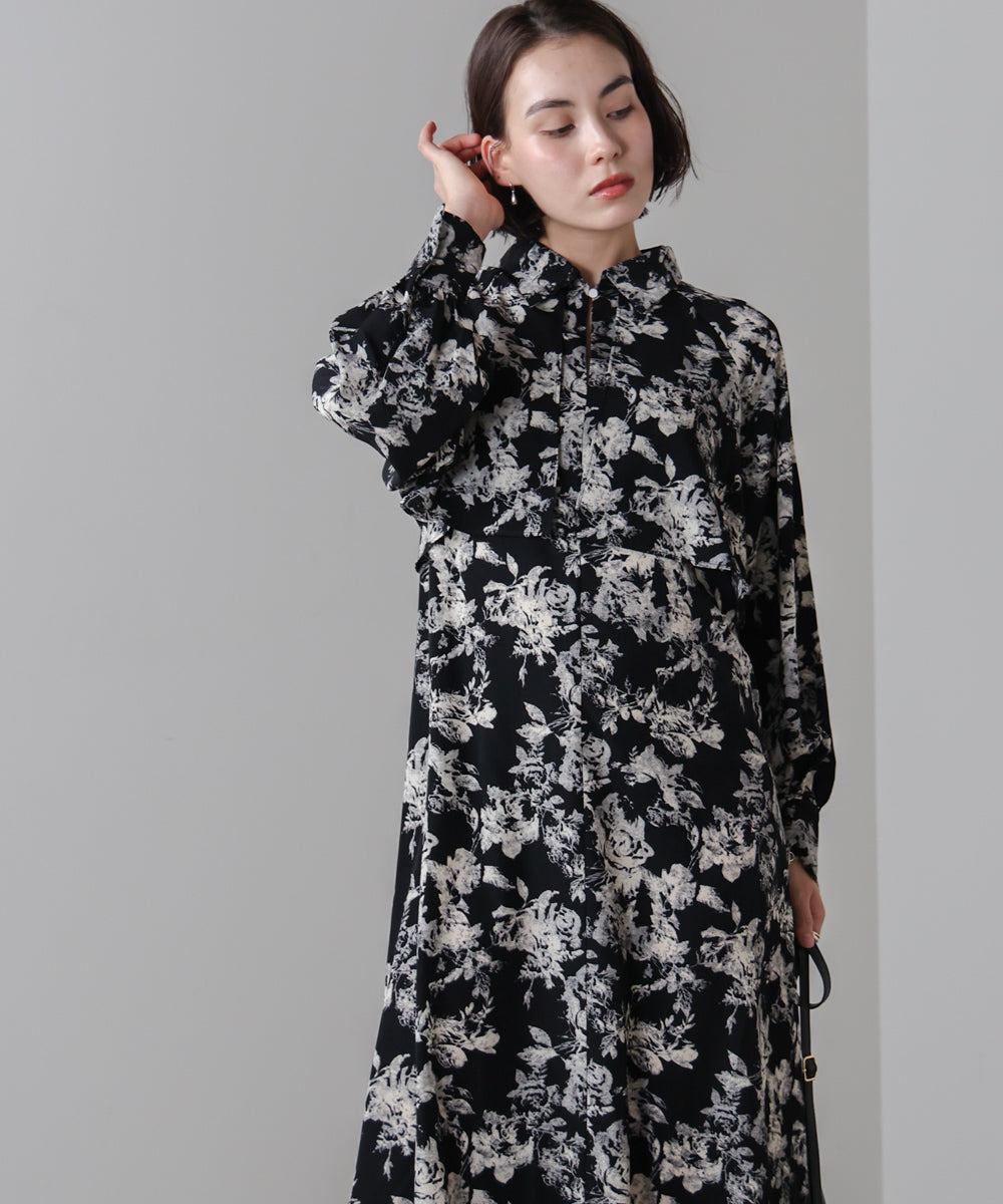 フロントフリル花柄ワンピース［11/12発送予定］