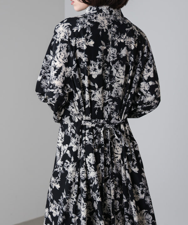 フロントフリル花柄ワンピース［11/12発送予定］