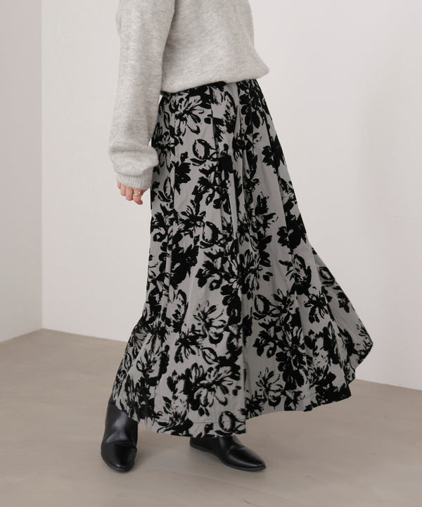 フロッキー花柄スカート