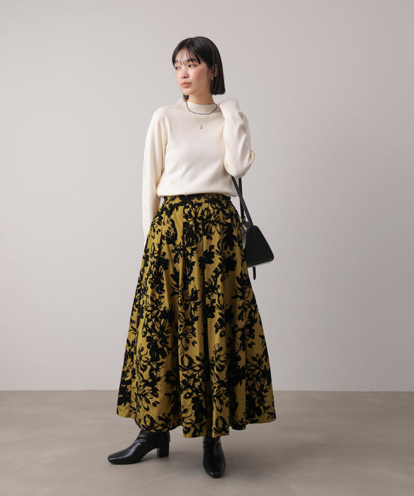 フロッキー花柄スカート