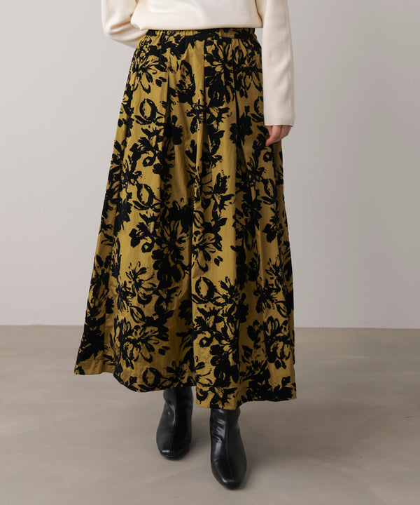 フロッキー花柄スカート