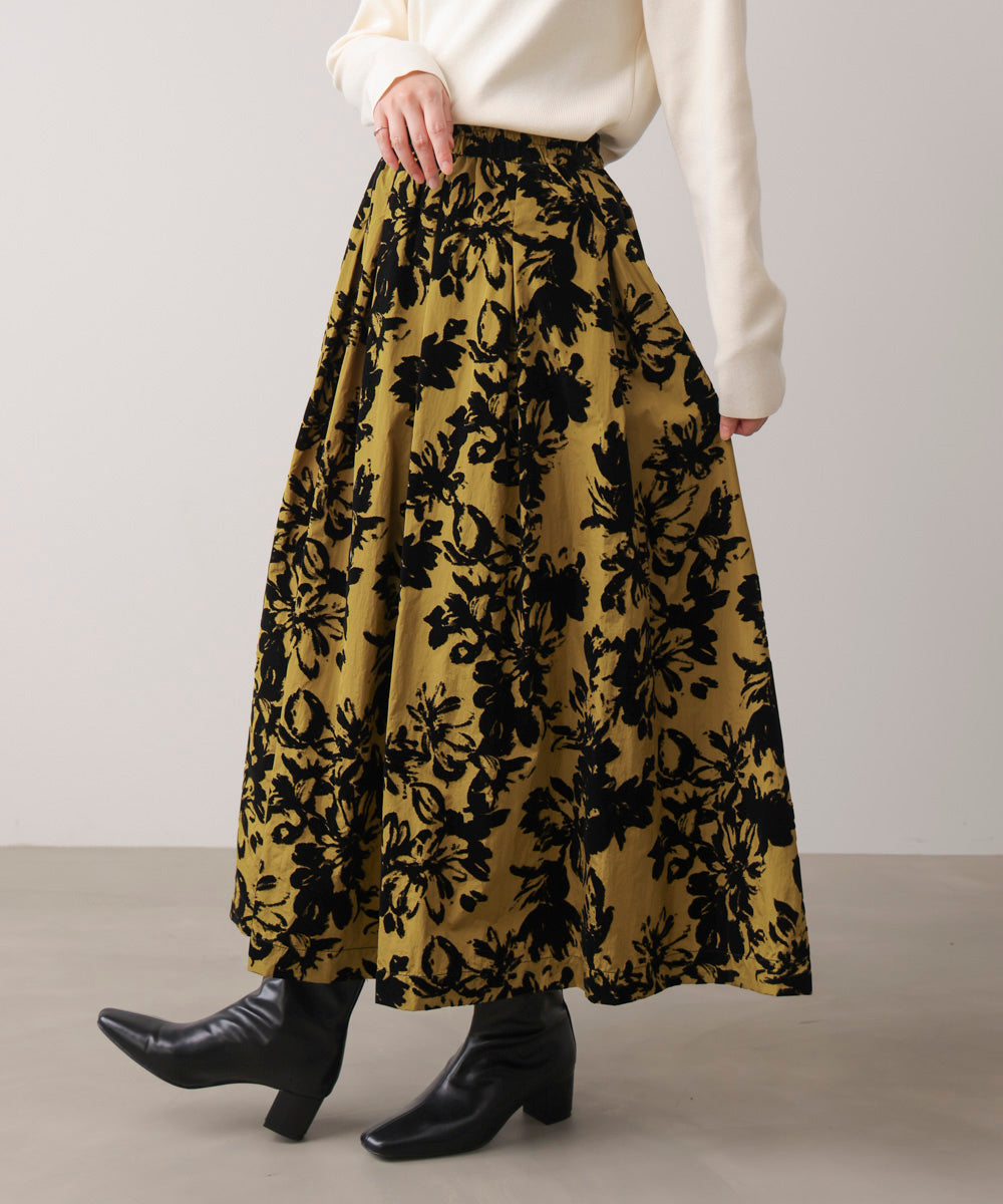 フロッキー花柄スカート