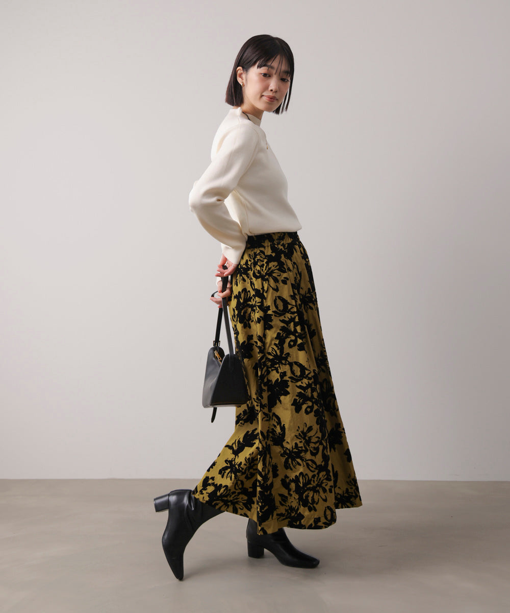 フロッキー花柄スカート