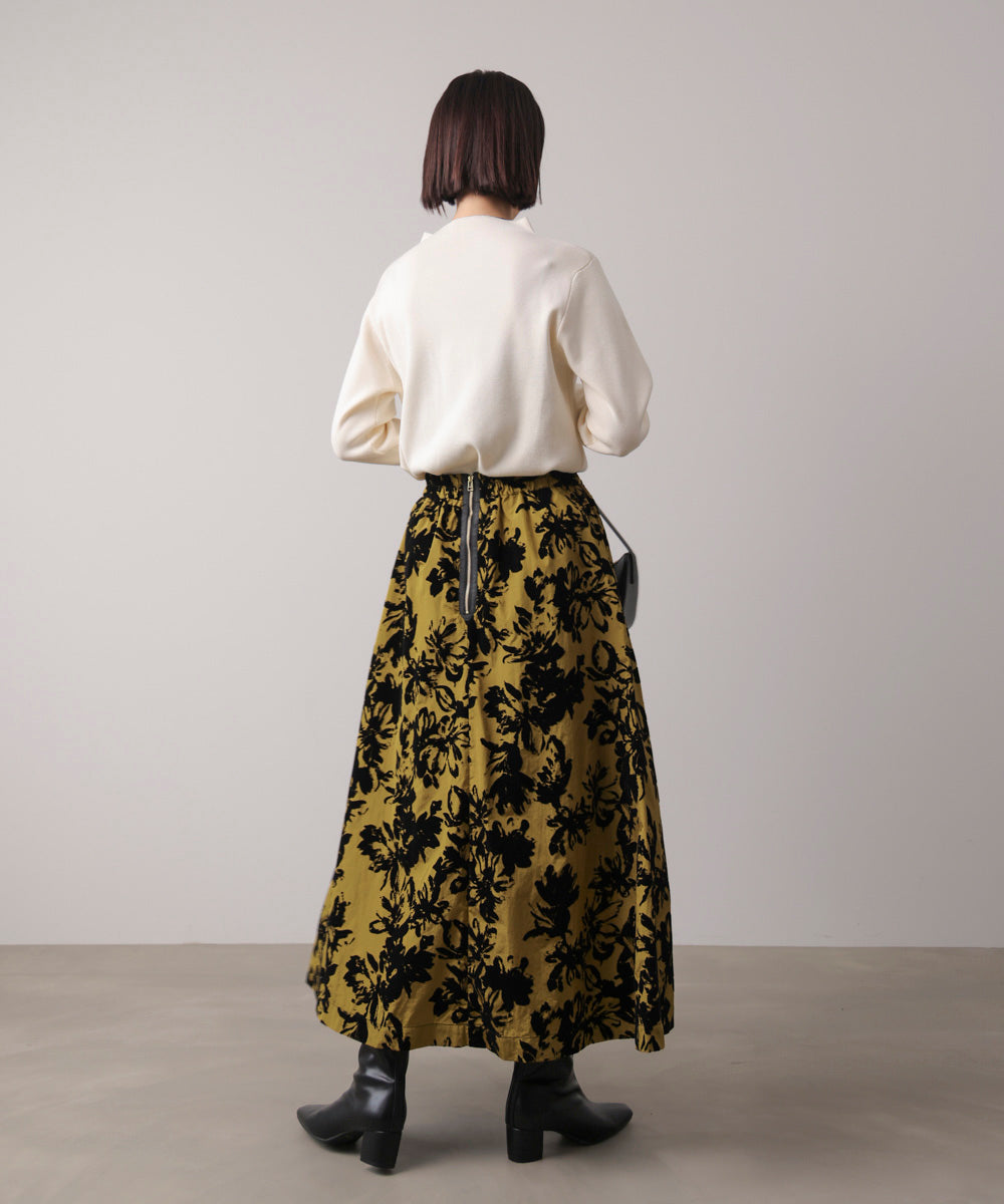 フロッキー花柄スカート