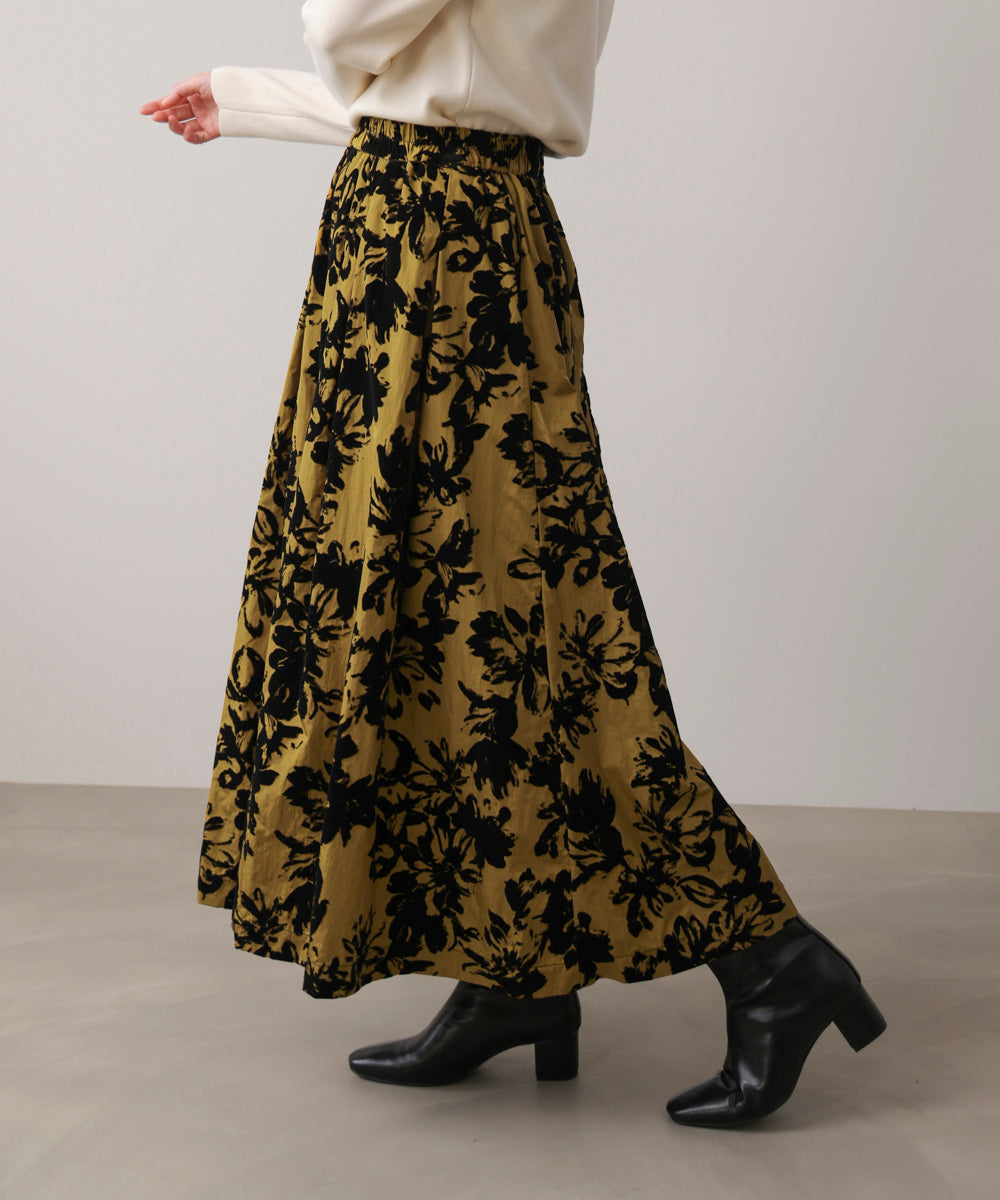 フロッキー花柄スカート