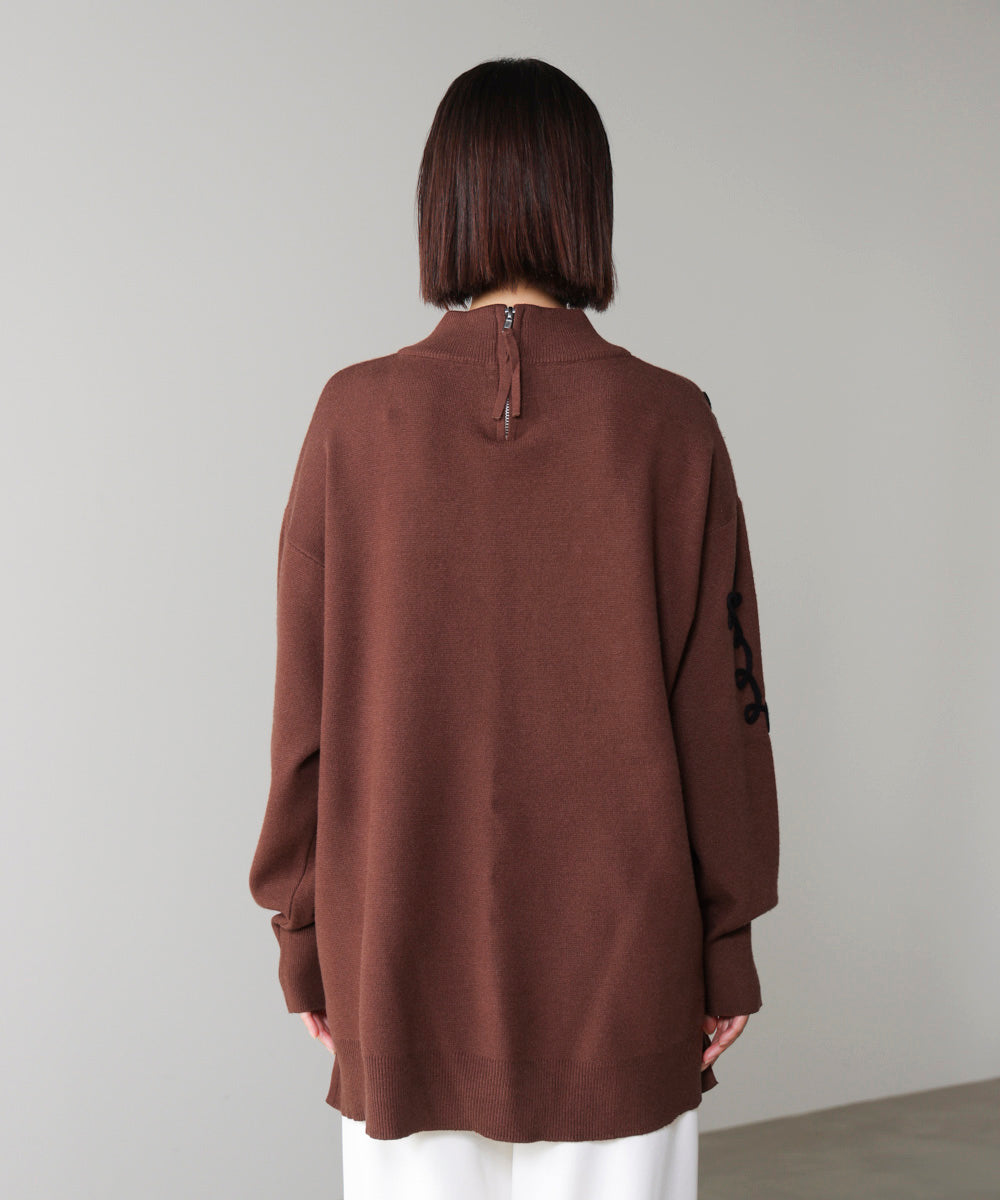 コード刺繍ハイネックチュニック［10/31発送予定］